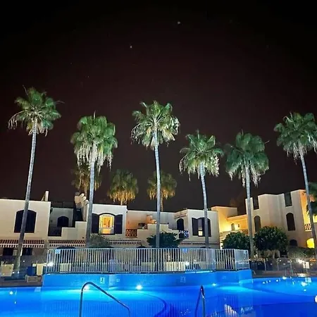 アパート Paraiso Tagoro Park コスタ・デル・シレンチオ